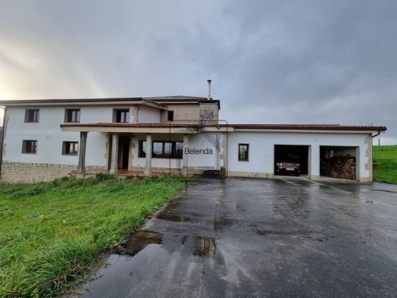 Foto 1 de Xalet en venda a Val do Dubra de 5 habitacions amb terrassa i garatge