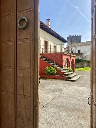 Foto 2 de Casa en venda a plaza Príncipe de Asturias de 6 habitacions amb terrassa i jardí