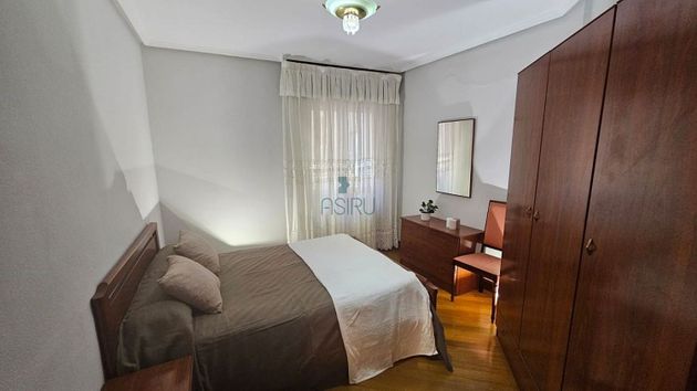 Foto 1 de Pis en venda a Portugalete de 3 habitacions amb balcó i calefacció