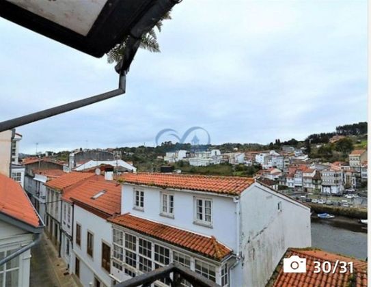 Foto 1 de Casa adosada en venta en Betanzos de 10 habitaciones con balcón