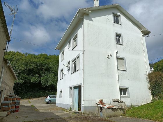 Foto 2 de Xalet en venda a Pontedeume de 6 habitacions amb garatge i jardí