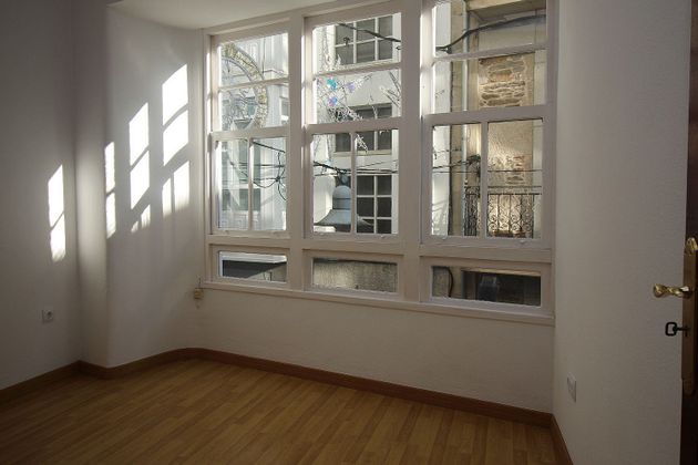 Foto 2 de Pis en venda a Betanzos de 4 habitacions i 72 m²