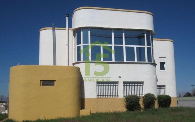 Foto 1 de Edifici en venda a Garrafe de Torío de 354 m²