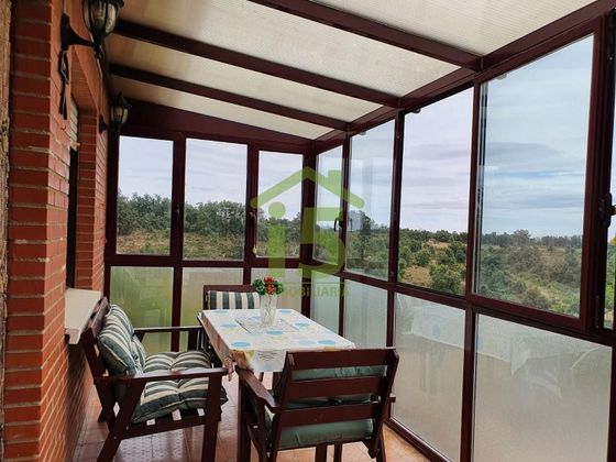 Foto 1 de Xalet en venda a Sariegos de 4 habitacions amb terrassa i piscina