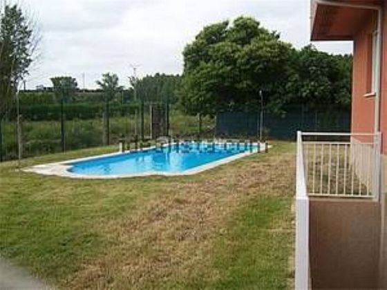 Foto 1 de Pis en venda a Anguciana de 2 habitacions amb piscina i jardí