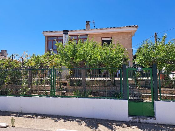 Foto 2 de Xalet en venda a Casalarreina de 6 habitacions amb terrassa i jardí