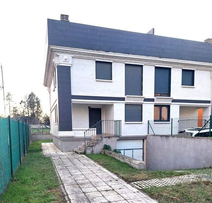 Foto 1 de Casa en venda a Casalarreina de 5 habitacions amb terrassa i garatge