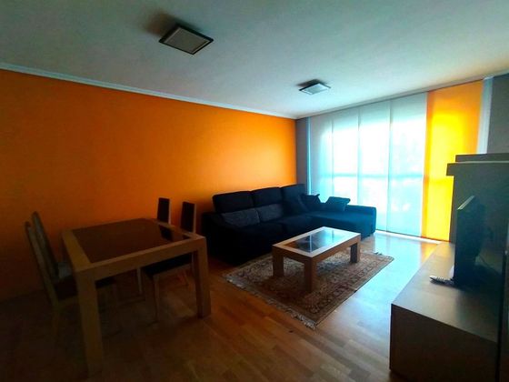 Foto 2 de Piso en venta en Haro de 3 habitaciones con terraza y garaje
