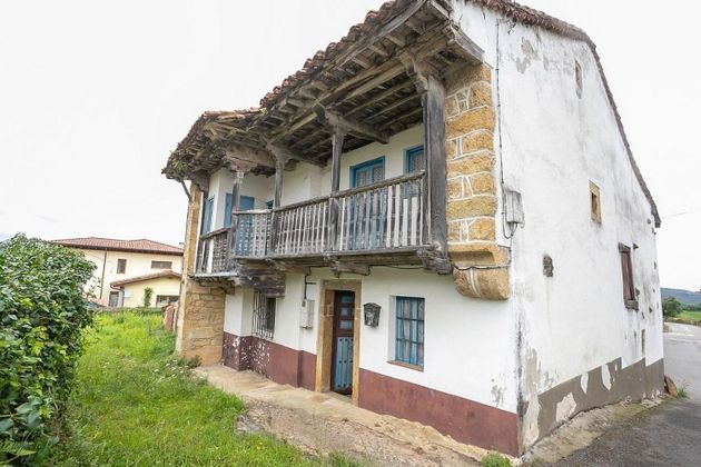 Foto 1 de Casa en venda a Ribadedeva de 3 habitacions amb jardí