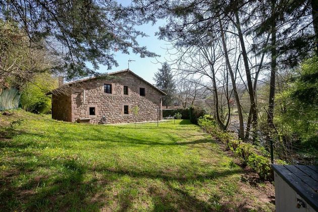 Foto 2 de Casa en venda a Cabuérniga de 4 habitacions amb terrassa i jardí