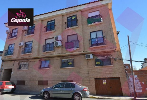 Foto 1 de Pis en venda a calle Del Salobral de 3 habitacions amb terrassa