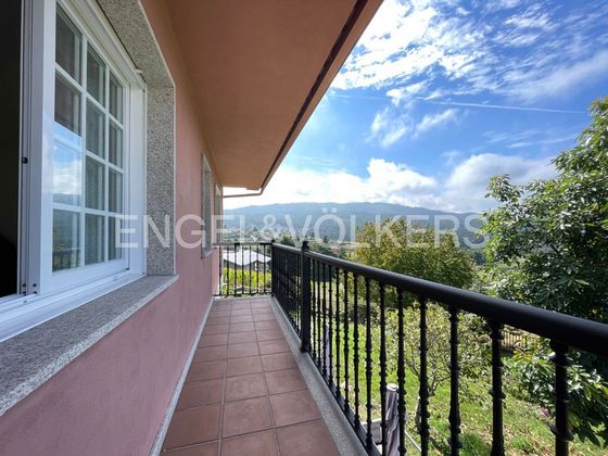Foto 1 de Venta de chalet en Cotobade de 5 habitaciones con jardín y balcón