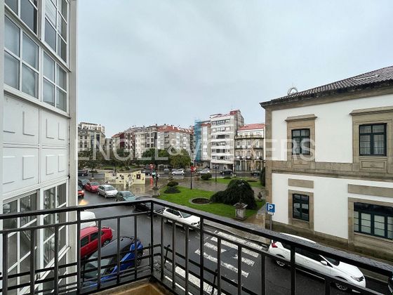 Foto 1 de Pis en venda a Vilagarcía de 3 habitacions amb terrassa i garatge