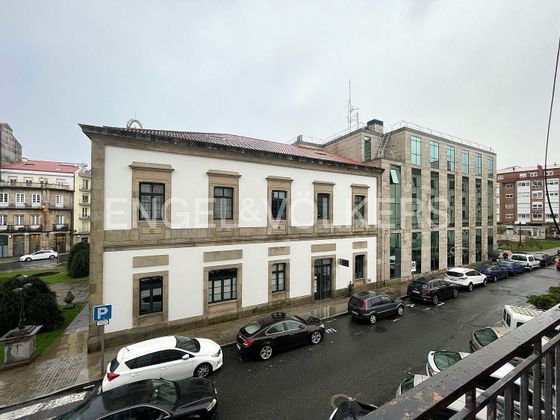 Foto 2 de Venta de piso en Vilagarcía de 3 habitaciones con terraza y garaje
