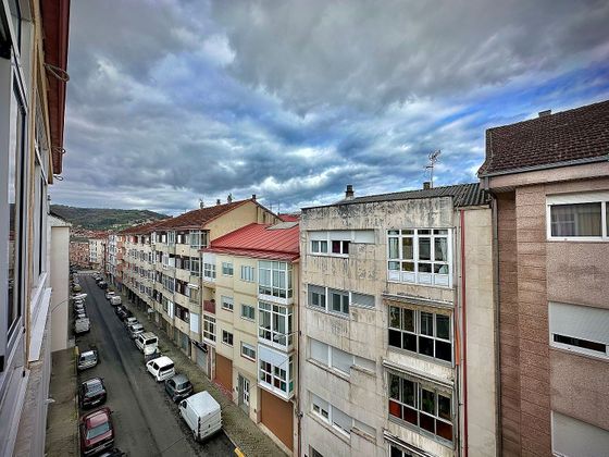 Foto 1 de Pis en venda a calle Río Búbal de 3 habitacions amb terrassa i calefacció
