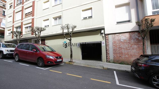 Foto 2 de Garatge en venda a calle Doñana de 156 m²