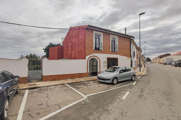 Foto 1 de Casa en venta en Buñuel de 3 habitaciones con terraza y garaje