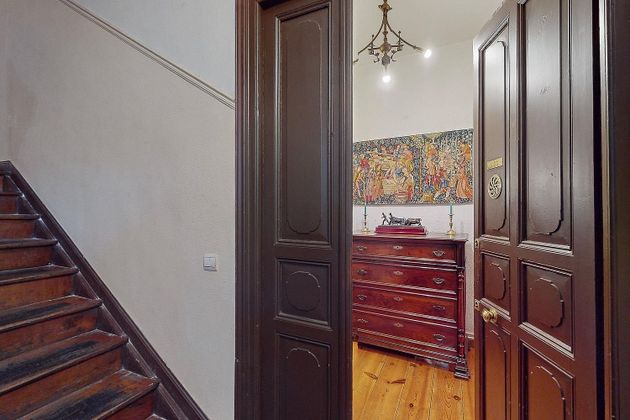 Foto 2 de Pis en venda a Casco Antiguo de 6 habitacions amb balcó i calefacció