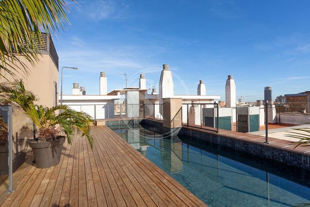 Foto 1 de Pis en venda a El Raval de 2 habitacions amb piscina i balcó