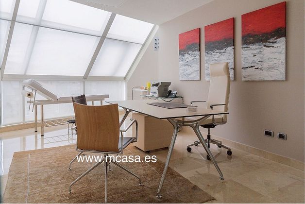 Foto 2 de Alquiler de oficina en Areal – Zona Centro de 250 m²