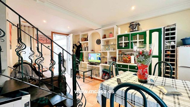 Foto 1 de Casa en venda a Nigrán de 3 habitacions amb garatge i calefacció