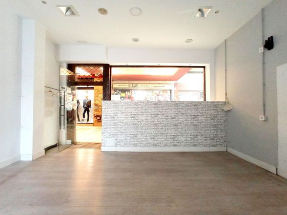 Foto 1 de Alquiler de local en Centro - Mendibil - Santiago de 24 m²