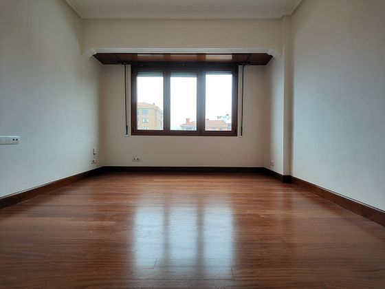 Foto 2 de Venta de piso en Sestao de 3 habitaciones con ascensor