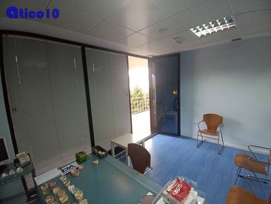 Foto 2 de Oficina en venda a calle Peña Santa de Enol de 55 m²