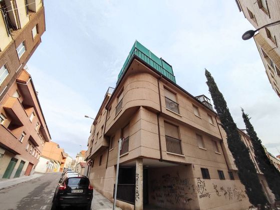 Foto 1 de Venta de ático en Pizarrales de 2 habitaciones con terraza y garaje