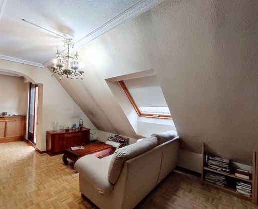 Foto 2 de Àtic en venda a Pizarrales de 2 habitacions amb terrassa i garatge