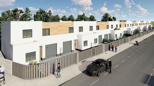 Foto 1 de Casa en venda a Doñinos de Salamanca de 4 habitacions amb terrassa i garatge
