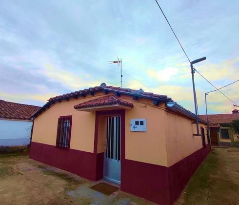 Foto 1 de Casa rural en venda a Pedrosillo de los Aires de 2 habitacions amb garatge i calefacció