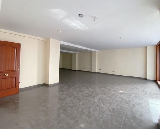 Foto 2 de Oficina en venda a Areal – Zona Centro de 75 m²