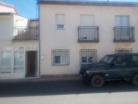 Foto 1 de Venta de casa adosada en avenida Miguel de Cervantes de 3 habitaciones con terraza y garaje
