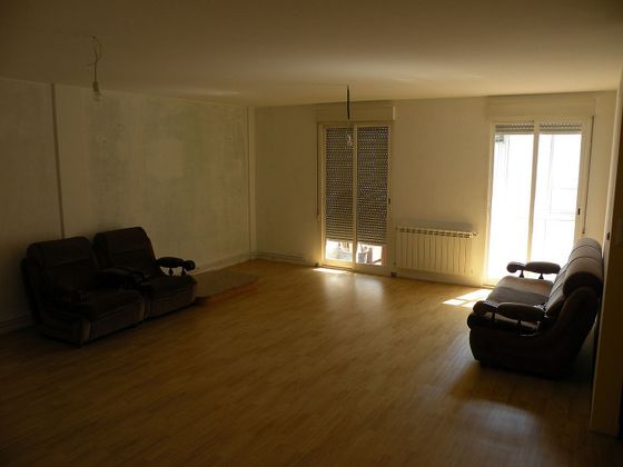 Foto 1 de Piso en venta en Posío de 3 habitaciones con balcón y calefacción