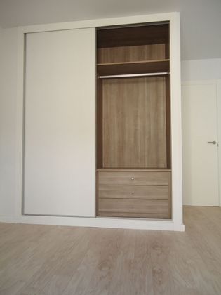 Foto 2 de Dúplex en venta en Casco Viejo de 3 habitaciones con ascensor