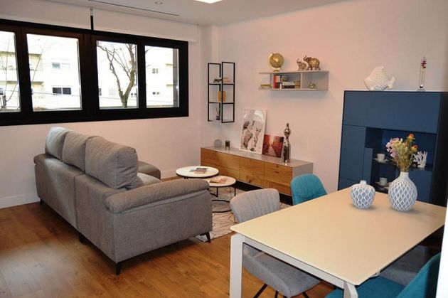 Foto 1 de Venta de piso en Centro - Ourense de 2 habitaciones con garaje y aire acondicionado