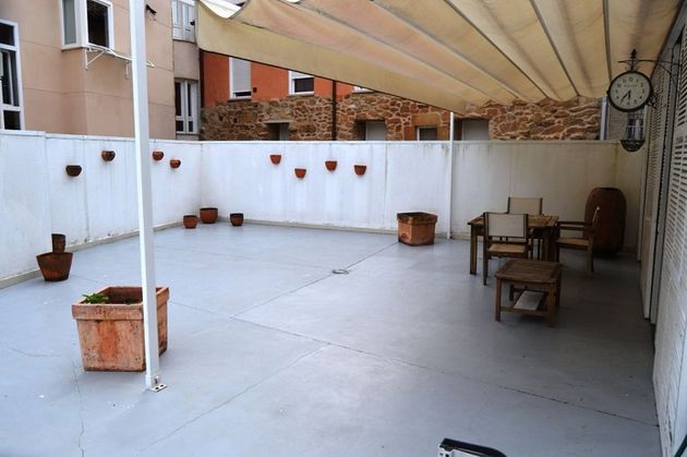 Foto 2 de Piso en venta en Casco Viejo de 1 habitación con terraza y muebles