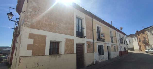 Foto 2 de Venta de casa rural en Espinosa de Henares - pueblo de 4 habitaciones con terraza y balcón