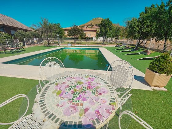 Foto 1 de Xalet en venda a Hita de 4 habitacions amb terrassa i piscina