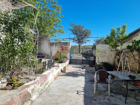 Foto 2 de Casa en venda a Fuencemillán de 6 habitacions amb terrassa i jardí