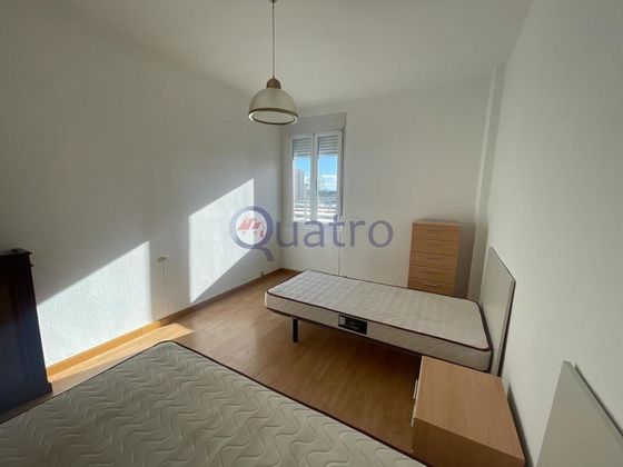 Foto 2 de Pis en venda a La Vega - Oteruelo de 3 habitacions amb terrassa i calefacció