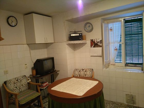 Foto 2 de Casa adosada en venta en Bernuy de Porreros de 4 habitaciones con calefacción
