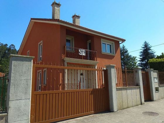 Foto 1 de Xalet en venda a Bergondo de 4 habitacions amb terrassa i garatge