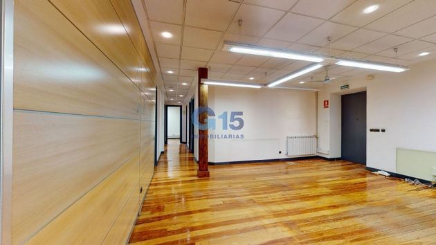 Foto 2 de Piso en venta en Centro - San Sebastián-Donostia de 4 habitaciones con balcón y aire acondicionado