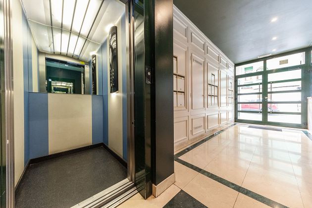 Foto 2 de Venta de piso en Luanco - Aramar - Antromero de 2 habitaciones con calefacción y ascensor