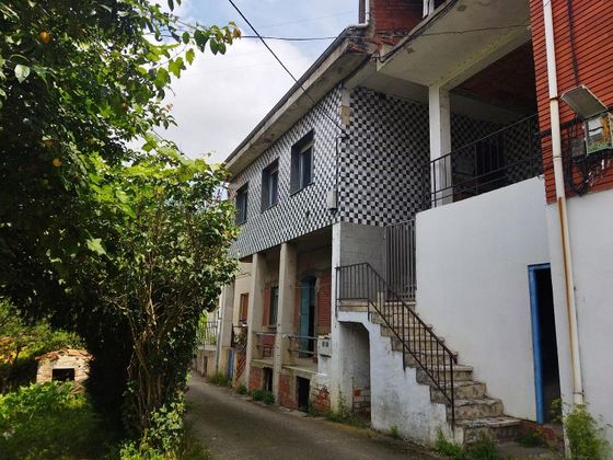Foto 1 de Casa rural en venda a San Martín del Rey Aurelio de 3 habitacions amb terrassa
