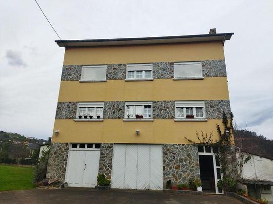 Foto 1 de Casa rural en venda a Valdés de 6 habitacions amb garatge i jardí