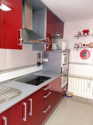 Foto 2 de Casa en venta en Patrocinio - Nueva Talavera de 4 habitaciones con terraza y garaje