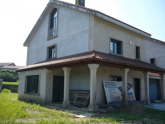 Foto 2 de Xalet en venda a Bertamiráns de 4 habitacions amb terrassa i garatge